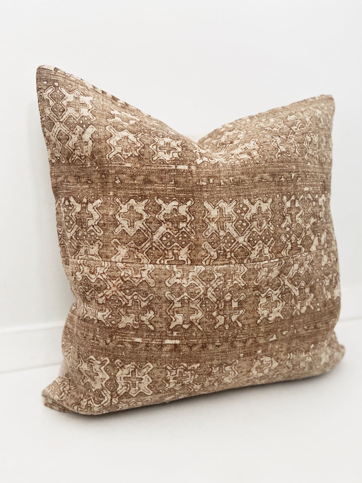 Sandy Pillow Cover