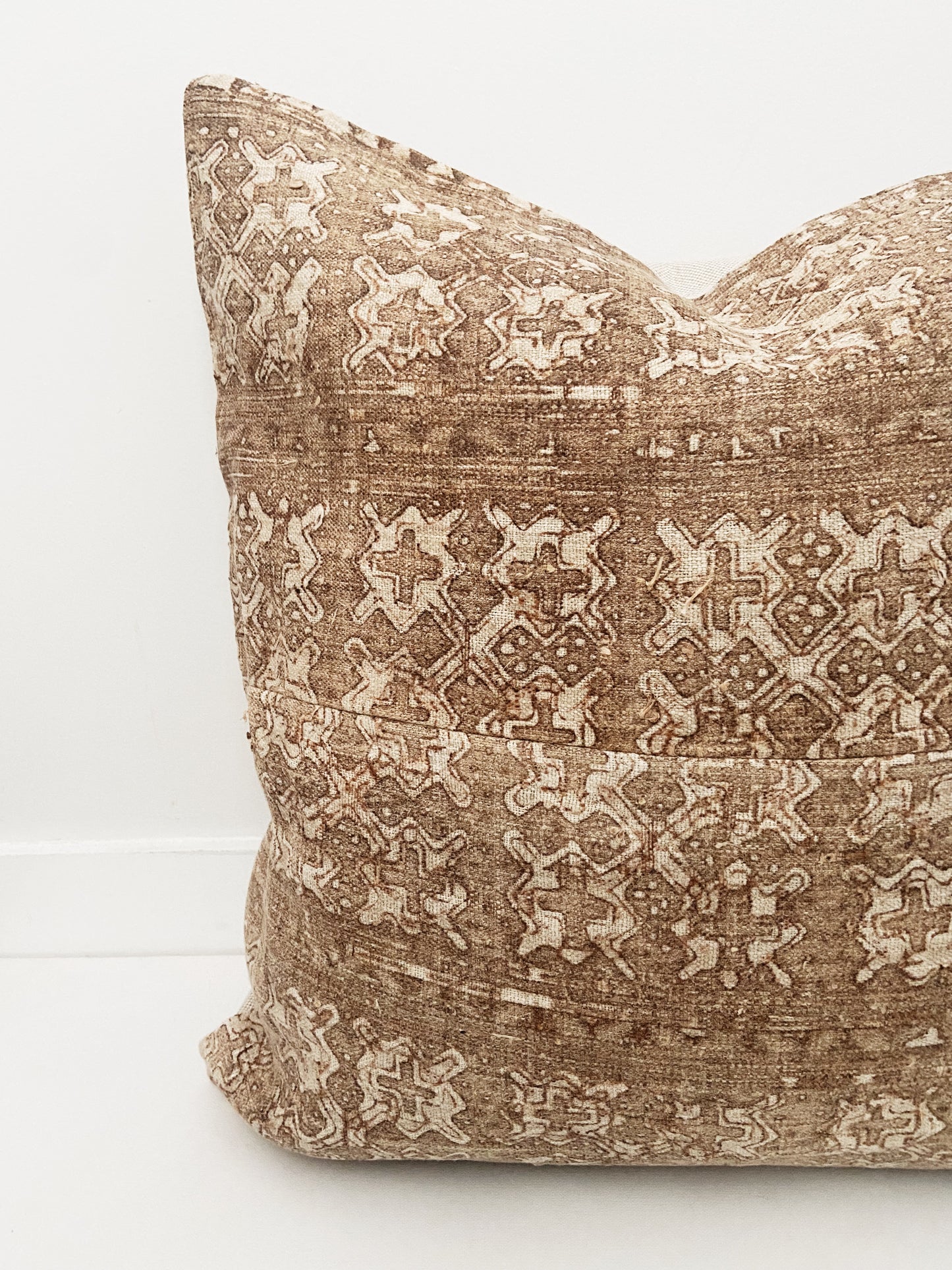 Sandy Pillow Cover